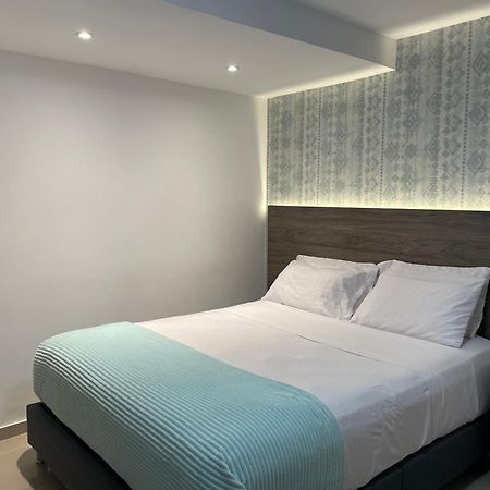 Luxury Liv Gran Limonar Apartman Cali Kültér fotó