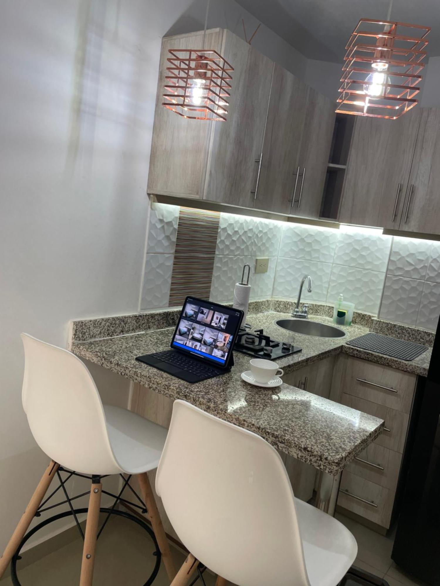 Luxury Liv Gran Limonar Apartman Cali Kültér fotó