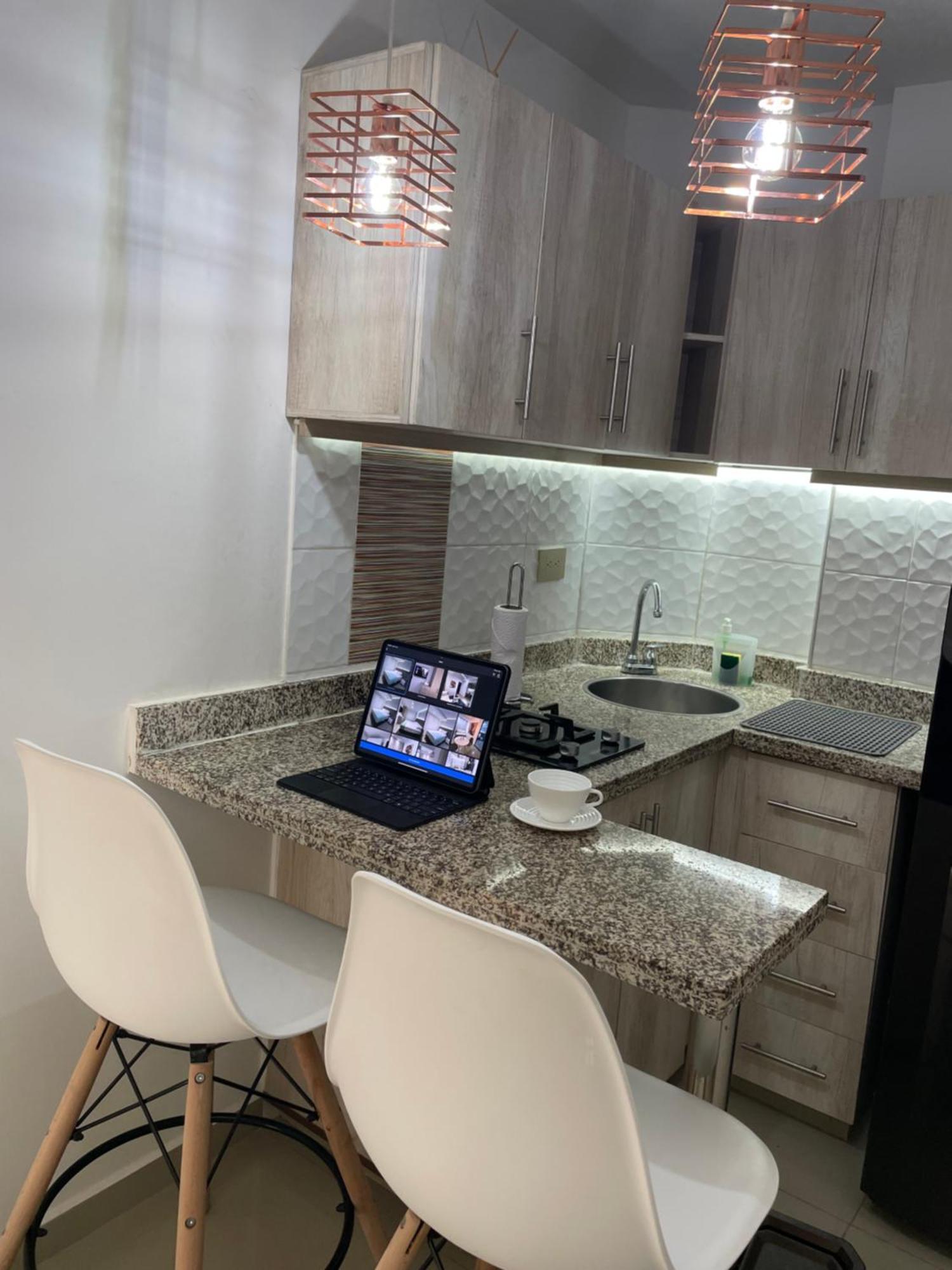 Luxury Liv Gran Limonar Apartman Cali Kültér fotó
